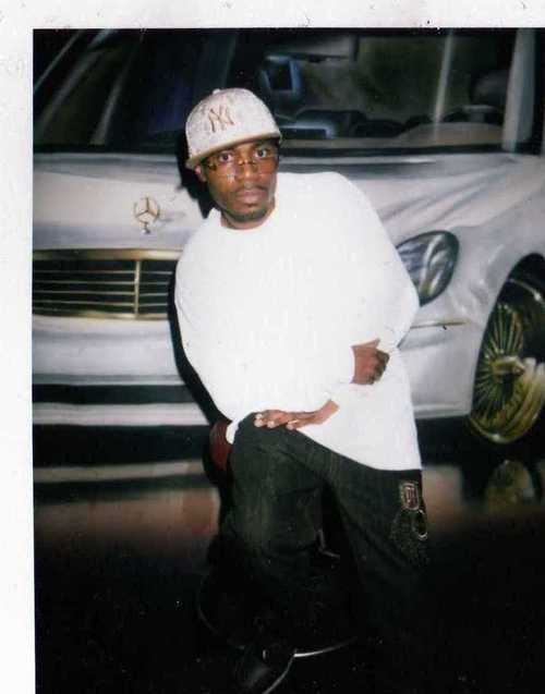 drewskiono's profile picture. 