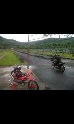 Rizkialfian08's profile picture. 8 November 1996