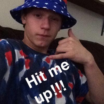 135D_CwB's profile picture. i told my team about manifestation people are basic they thought i was crazy!!