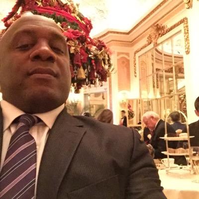 tonyvelinor's profile picture. 