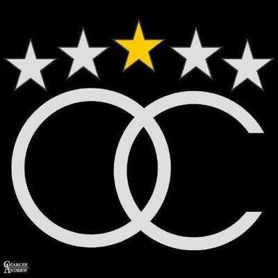 No llevo al Once en el corazón porque el corazón algún dia para. Yo lo llevo en el ALMA, porque el alma es eterna. / Cuenta de hinchas del blanco blanco.