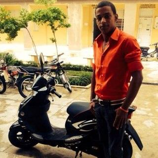 Dicen que estoy hardiendo por que me quitaron tu amor mas estoy hagradecido har pendejo que me hizo el favol.. ☺♥...