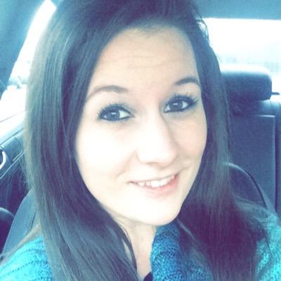 pinky_22's profile picture. Living in a crazy world, creating my own path