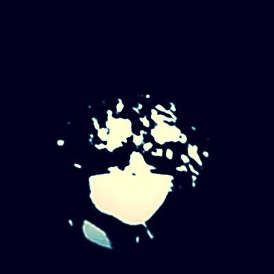 Music is my life // Juvenaat 3C // Drummer // Pianist // Muzikaal // Gitarist // Gamer // Editing // Design // Band SkyWay