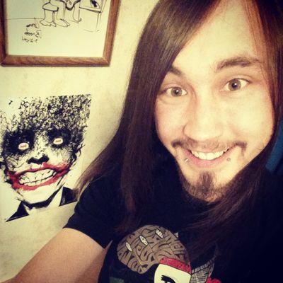 I'm Tyler. I'm strange, possibly a little psycho, and random. Get to know me. I'm pretty chill.