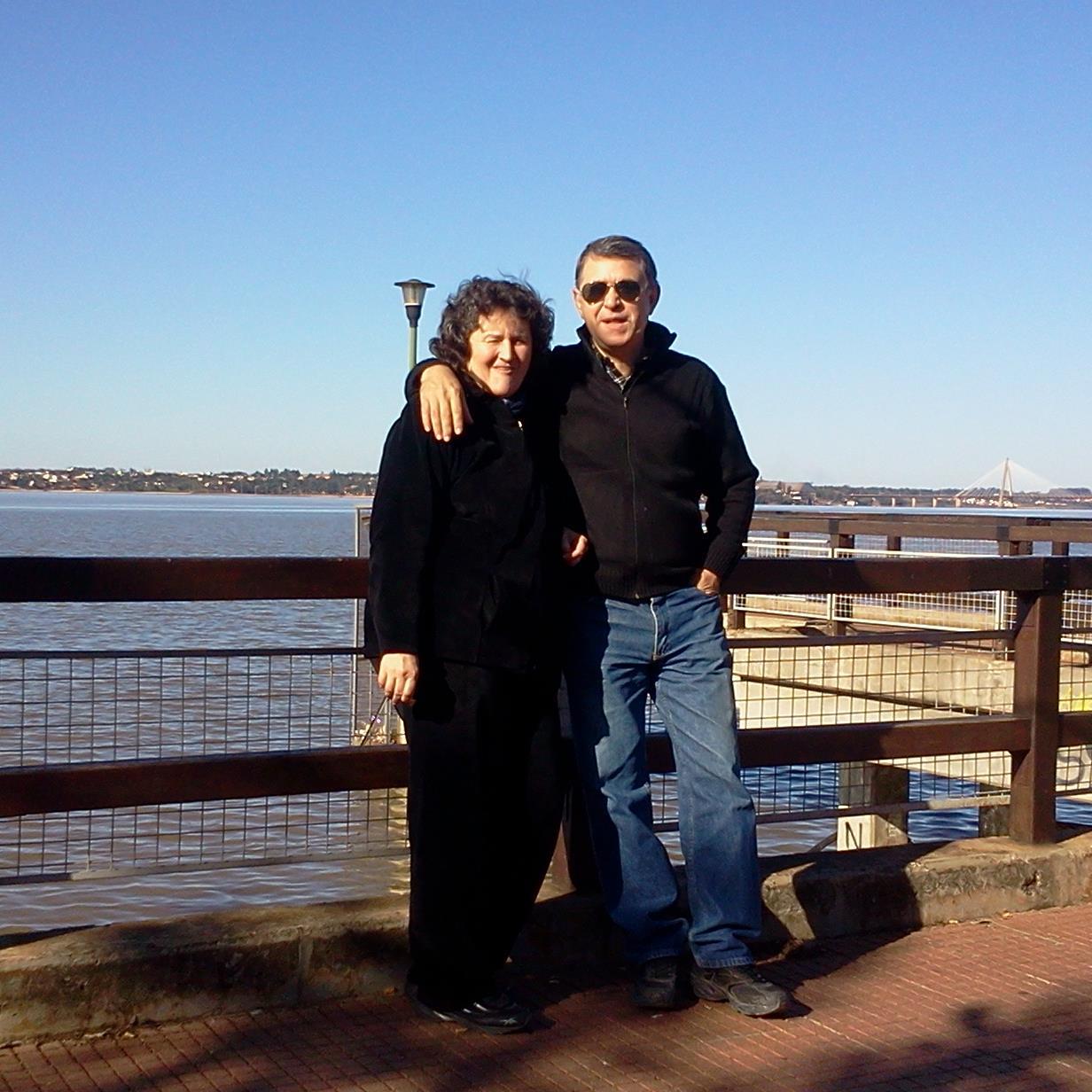 53carlos1's profile picture. 