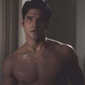 fuller_brady's profile picture. one of the youngest wolves in Sam's pack but I'm still capable of handling situations on my own. ||RP 18+ ||