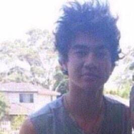 Please go follow @polaroidcdizzle! Or I unfollow! TYSM Account ran by kelly