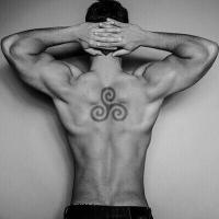 Derek Hale (@embitteredlycan) 's Twitter Profile