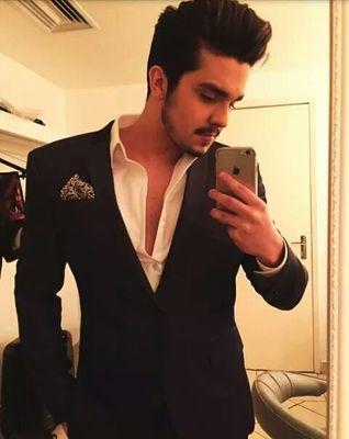 whatsapp: 41 88312247
facebook: Yasmin Onorato
instragam: Yasmin_Onorato
 #LuanSantana ♡
Amor eterno