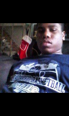 God first basketball second I'm dedicated to my dreams Love all my homies #Melo #JrSwoosh #7 #8 Inspiration learned that from my mom❗