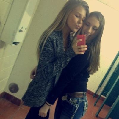 Bestfriends4evK's profile picture. 