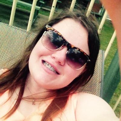 emilygrentree98's profile picture. follow me i follow back