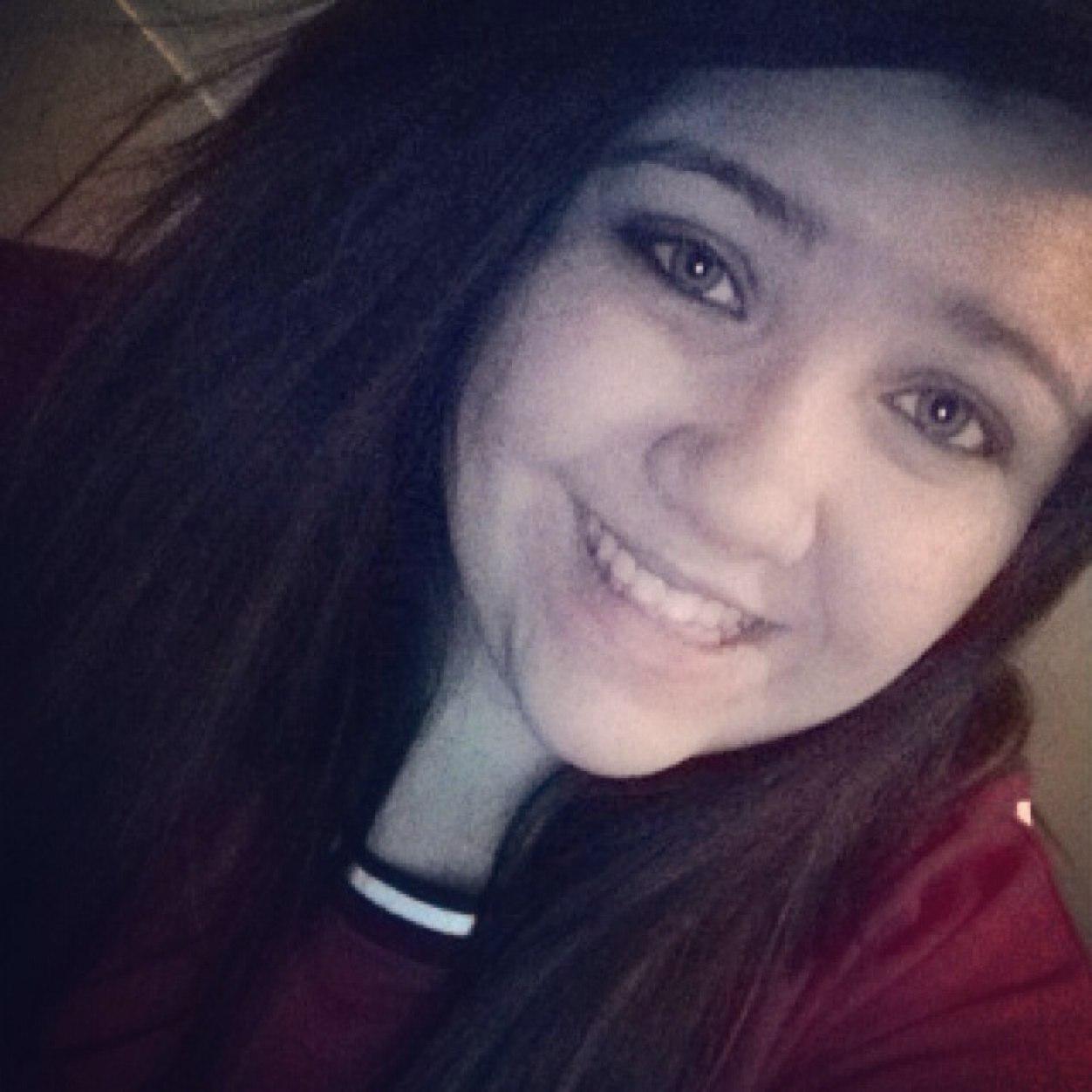 janel_elaine13's profile picture. Yooper
Meow.
Hi
Bye