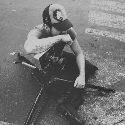 Director de cine, fotografo, creativo, musico, soñador, loco, rebelde, mexicano y volador.