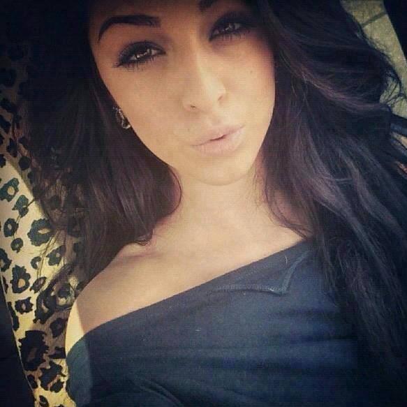 GabyLtp's profile picture. je suis amanda je fais des chronique beauté sur youtube