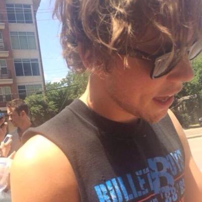 hi cutie, go follow @deepthroatmuke and ask for a follow back