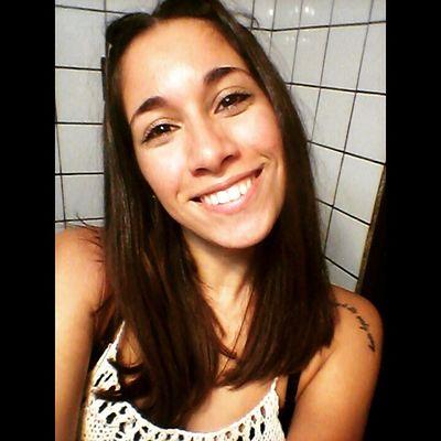 Bersuitera, se es lo que se es! Estudiante de Relaciones Laborales.  Sin perder la sonrisa.