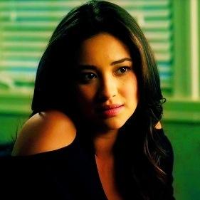 Sometimes our secrets are better off left untold. Single. [RP Account]