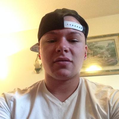 FlameRu's profile picture. 