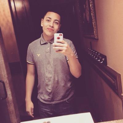 Josiahb12's profile picture. i just workhard for what i love