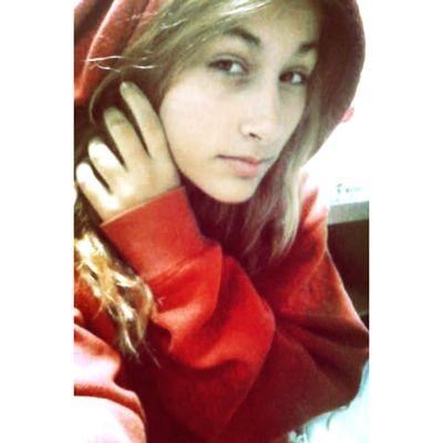 Ari22225's profile picture. 