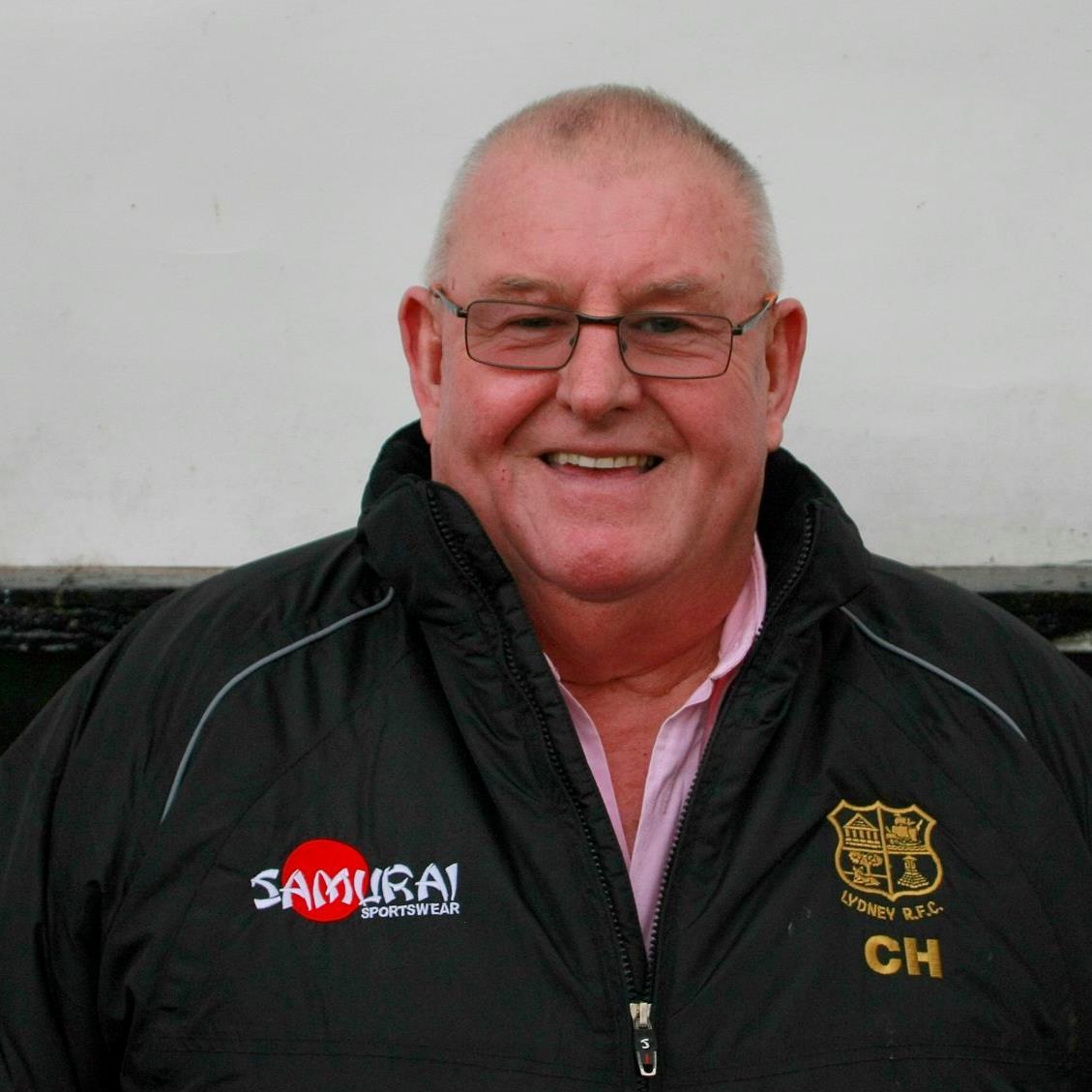 Belfast born sports nut, or maybe just nut!! Passionate about Lydney RFC and Cricket, oh and did I mention Graeme Hick!!