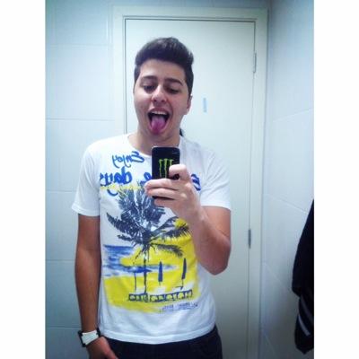 Lucas Pinheiro Paoleschi 17 anos Futuro Engenheiro! ⚽️⚽️