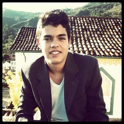 safado e carinhoso, educado e boca suja, sorriso cafajeste ✌