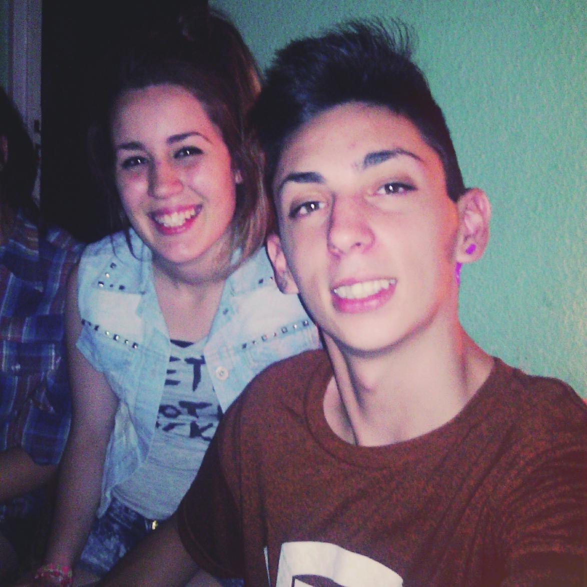 tu novia sol te ama con la vida, te amo y siempre te voy a amar ^_^ 03-09-2013 S&N