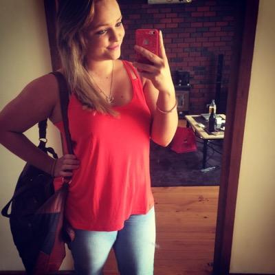 Teaganemmalee's profile picture. 