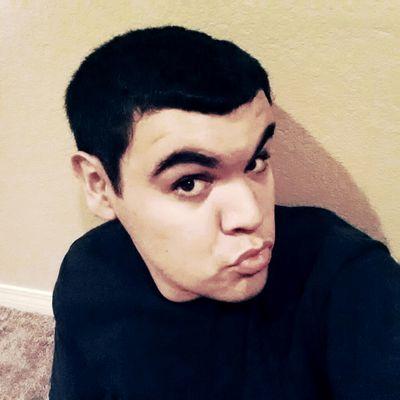 ''I'm the sheeeeeeeeit!''
A Cali-Bred Hardhead | Entrepreneur
Go Follow @TheMarkedArtist!!!
Deeply in love with @JakaylaRaisa♥