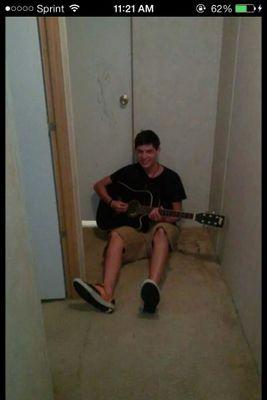 I'm 19 and I love to play guitar and sing my idol is ed sheeran
