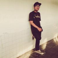 Buntut Pendek (@dwi_ddarlo) 's Twitter Profile
