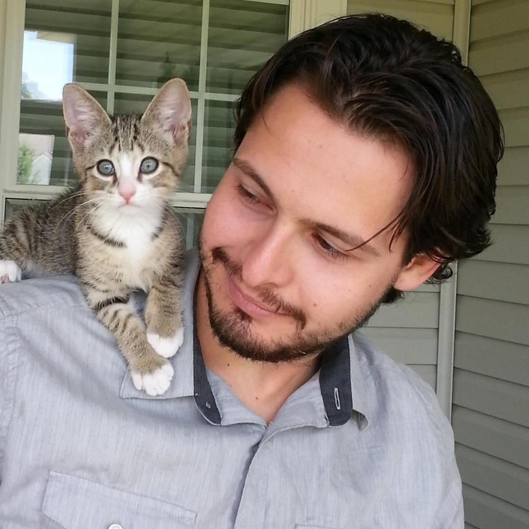 Developer, open source enthusiast, daring swashbuckler. Formerly hacking on human interaction at @Loomio, currently making https://t.co/d99D7VAEL6