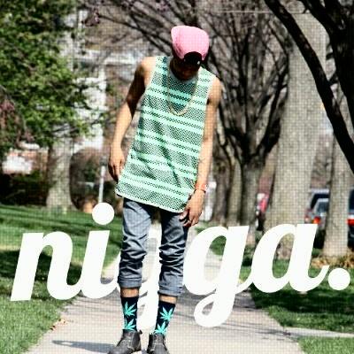 Rapper || Critic || PotHead™|| Taurus || Very happy soul..Upper class taste. Middle class living. Lower class attitude.#Legalize The clouds (°.°)