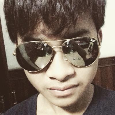 SingSing889900's profile picture. i'm new member of twitter, don't know how to play lOl