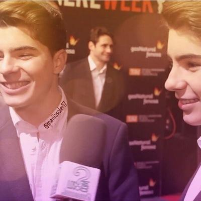 LO MEJOR ESTÁ POR VENIR SI NO TE DAS POR VENCIDO./// Ellos como forma de vida.| Gemelier de corazón, no de ocasión.LOS VI:1907,0910,2212.|| ME SIGUE DANI.❤️