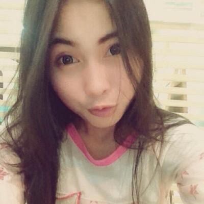 ศึกษาที่มหาวิทยาลัยจุฬาลงกรณ์