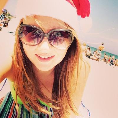 Travel and adventure loving red head, currently loving life in the sun in Sydney.....fyi views are my own....