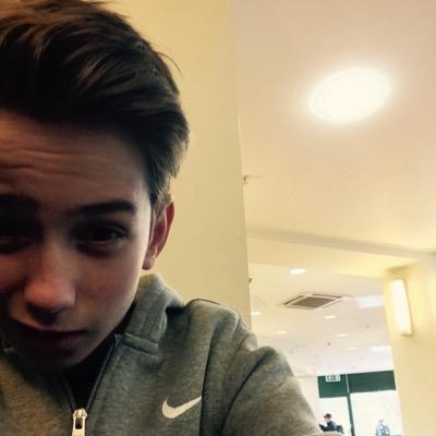 online
¢нℓσє
⚽️LFC⚽️
Great Britain
☮PEACE☮. 
Rich
havelock
Chloe is gorgeous
