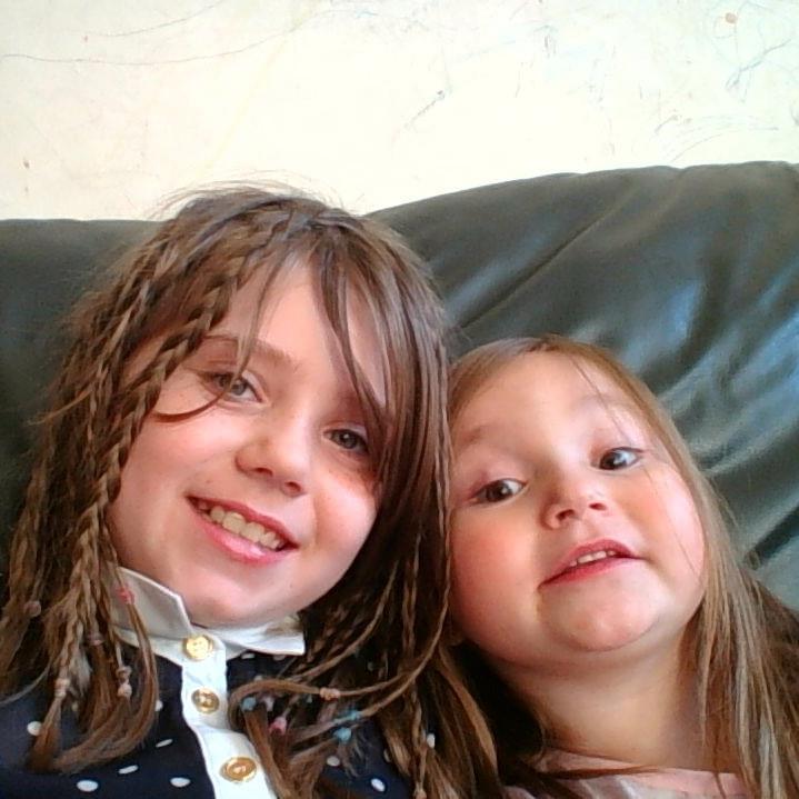 CoolomiNwk's profile picture. 