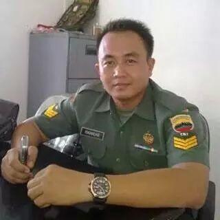 sat pamtas indonesia malaysia  Tni Ad