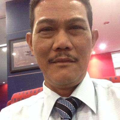 Technical advisor 33 yo..