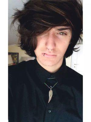 ▲cuffie come flebo,musica come ossigeno ▼