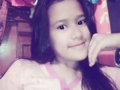 tila1806's profile picture. 