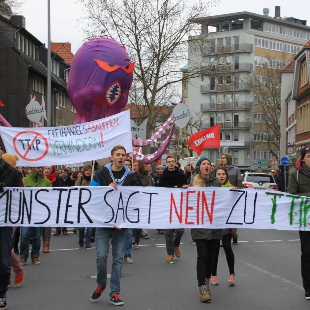 Münsters #BündnisgegenTTIP ist Teil einer internationalen Widerstandsbewegung gegen #TTIP #CETA #TISA & den drohenden #Demokratie - Abbau!!