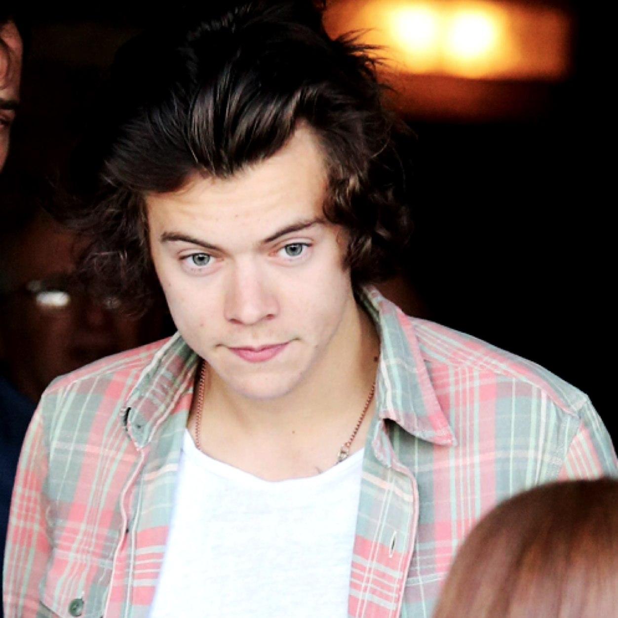 al_aliciaa's profile picture. ~Use your brain