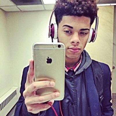 I'm Nathaniel Fernandes...I am a L.A models Kik: Jalenmodel...17 junior Haitian&Dominican love girls and life...All these fakes of me are annoying..