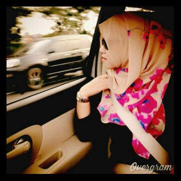 almira's mom